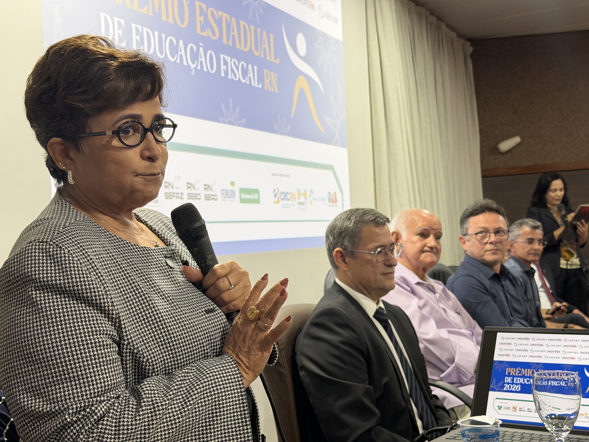 Foto do álbum LANÇAMENTO INSTITUCIONAL PRÊMIO ESTADUAL DE EDUCAÇÃO FISCAL 2026